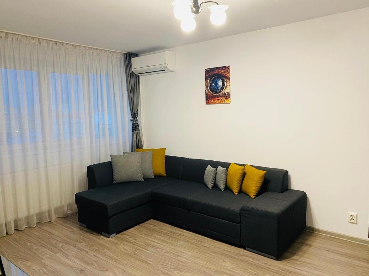 Apartament Cristina Bukarest Exteriör bild